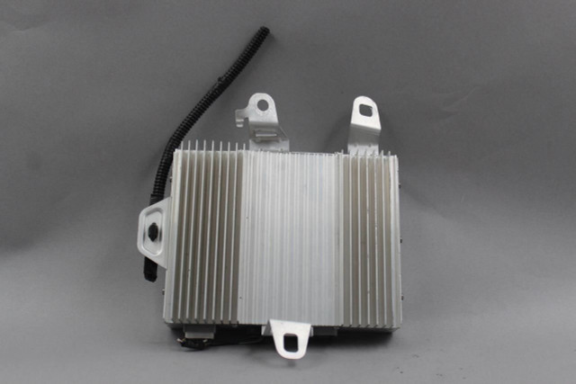 2020-2025 Tesla Model Y Amplifier Amp Sound System 1507152-00-A  #45165 150715200A