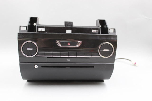 Audio Equipment Radio Fits 2016 MASERATI GHIBLI OEM #34432 06700329900, 04787663AA