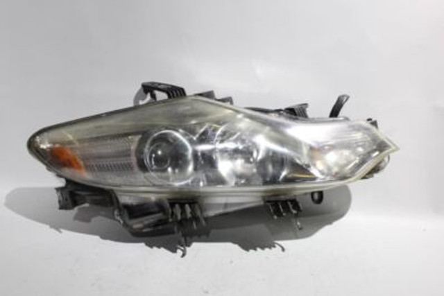 Right Passenger Headlight Halogen Fits 2011-2014 NISSAN MURANO OEM #33655 260101AA0D