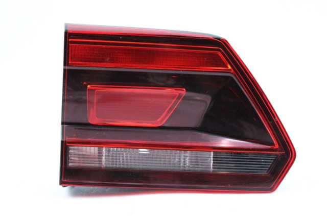 Left Driver Tail Light Incandescent Lamps Fits 18-20 VOLKSWAGEN ATLAS OEM #45960 3CN945093A