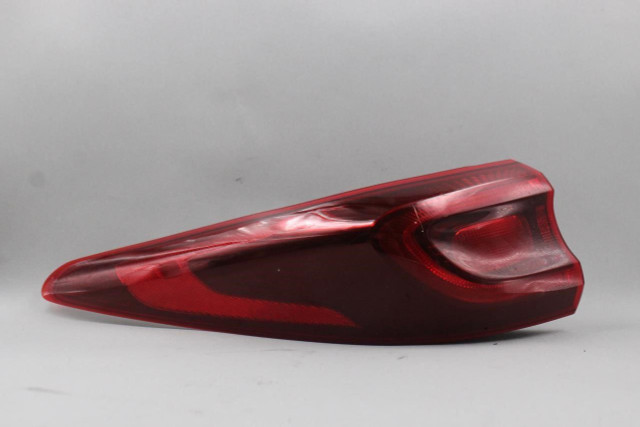 Left Driver Tail Light Quarter Mounted Incandescent 20-22 KIA SPORTAGE OEM 46106 92401D9510, 92401D9510