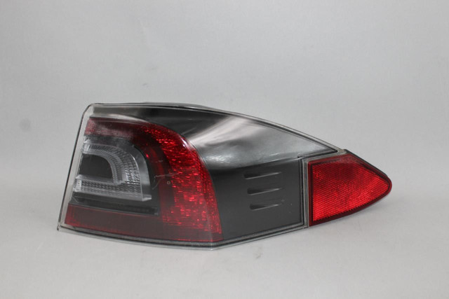 Right Passenger Tail Light Fits 2014 TESLA S OEM #46140 600591900C