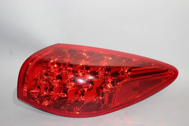 Right Passenger Tail Light Quarter Mounted Fits 2008-12 INFINITI QX50 OEM #46712 265501BA0D