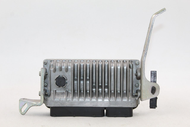 Engine ECU ECM Electronic Module Engine Control 2012-2014 TOYOTA CAMRY OEM 46641 89661-06K42