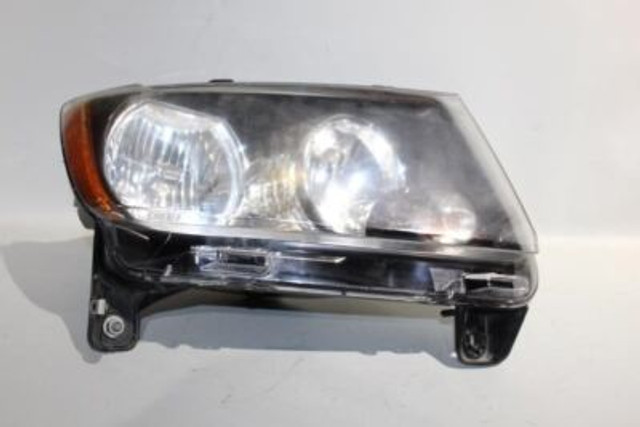 Right Passenger Headlight Classic Style Halogen 2012-2017 JEEP COMPASS OEM 26539 68171214AB