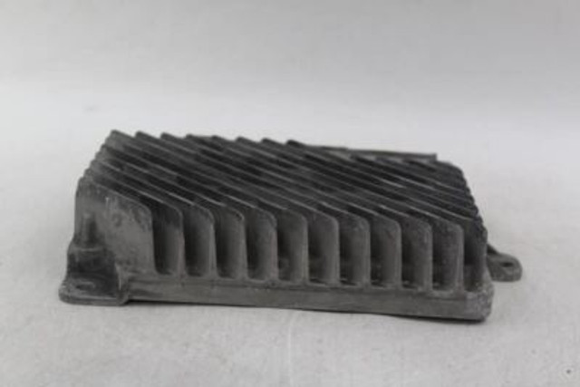 Audio Equipment Radio Amplifier Bose Audio System Base 15-17 CADILLAC ATS #26420 84087760