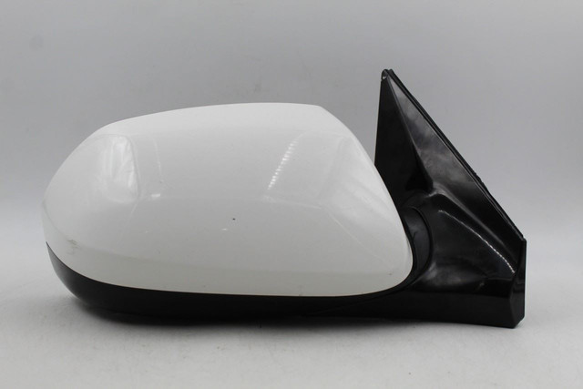 Right Passenger Side White Door Mirror Fits 2017-2019 HYUNDAI SANTA FE OEM 46897 87620B8600, 87620B8600