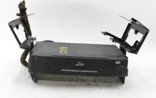Info-GPS-TV Screen Player Fits 2000-2006 JAGUAR XK8 OEM #26868 LJD2442AB