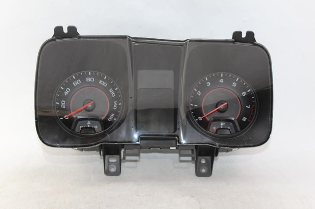 Speedometer Cluster 26K Miles MPH And KPH Fits 14-15 CHEVROLET CAMARO OEM #27976 A2C82917000 high resolution2