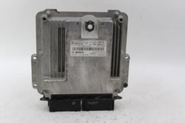 Engine ECM Electronic Control Module 2.3L ID GJ7A-12A650-TB Fits 16 MKC 26836