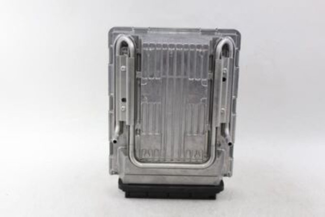 Engine ECU ECM Electronic Control Module 4.4L Fits 2009-2012 BMW 750i OEM #27580 7640087