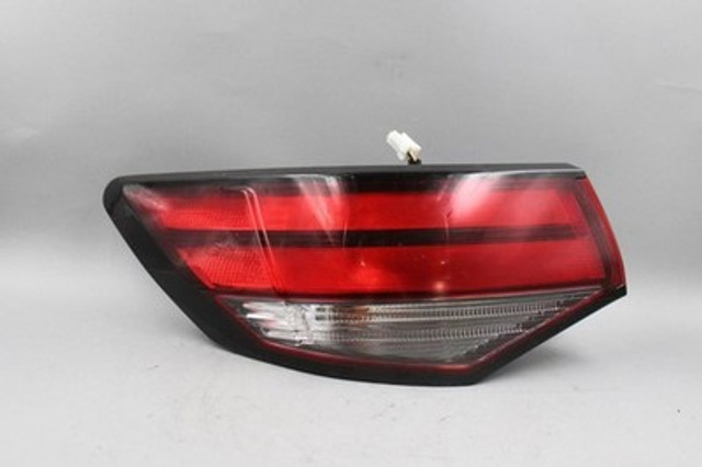 Left Driver Tail Light Quarter Mounted Fits 2020-2023 NISSAN SENTRA OEM #38645 265556LB0A