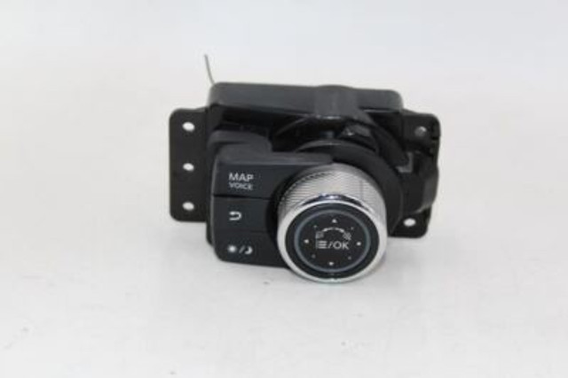 Audio Equipment Radio Control Multifunction Fits 2015-19 INFINITI Q50 OEM #24066 283952V73A