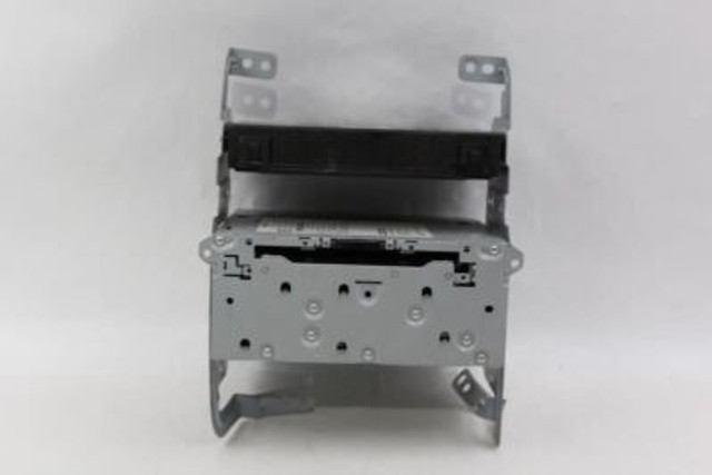 Audio Equipment Radio Am-fm-cd-receiver Console 2017-2019 INFINITI Q50 OEM 24207 283304HB4A, 277605CB0A