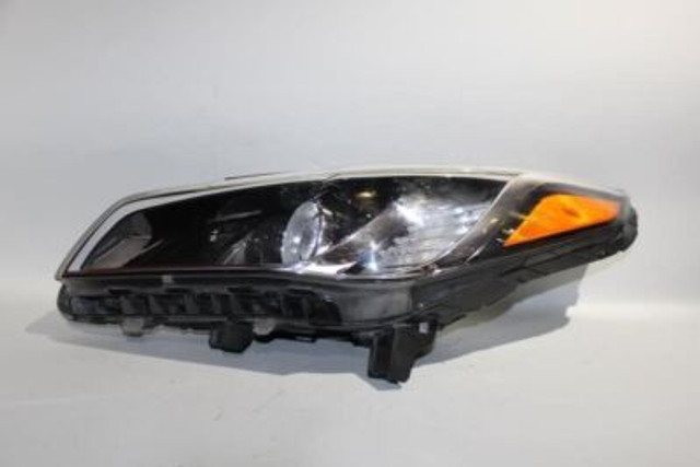 Left Driver Headlight Halogen US Built Fits 2015-2017 HYUNDAI SONATA OEM #24197 92101-C2000