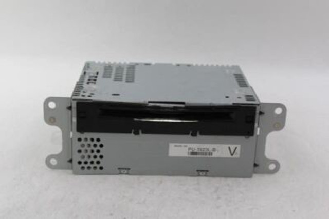 Audio Equipment Radio Receiver Am-fm-cd Fits 2016-2017 FORD EXPLORER OEM #21644 GB5T-19C107-JA