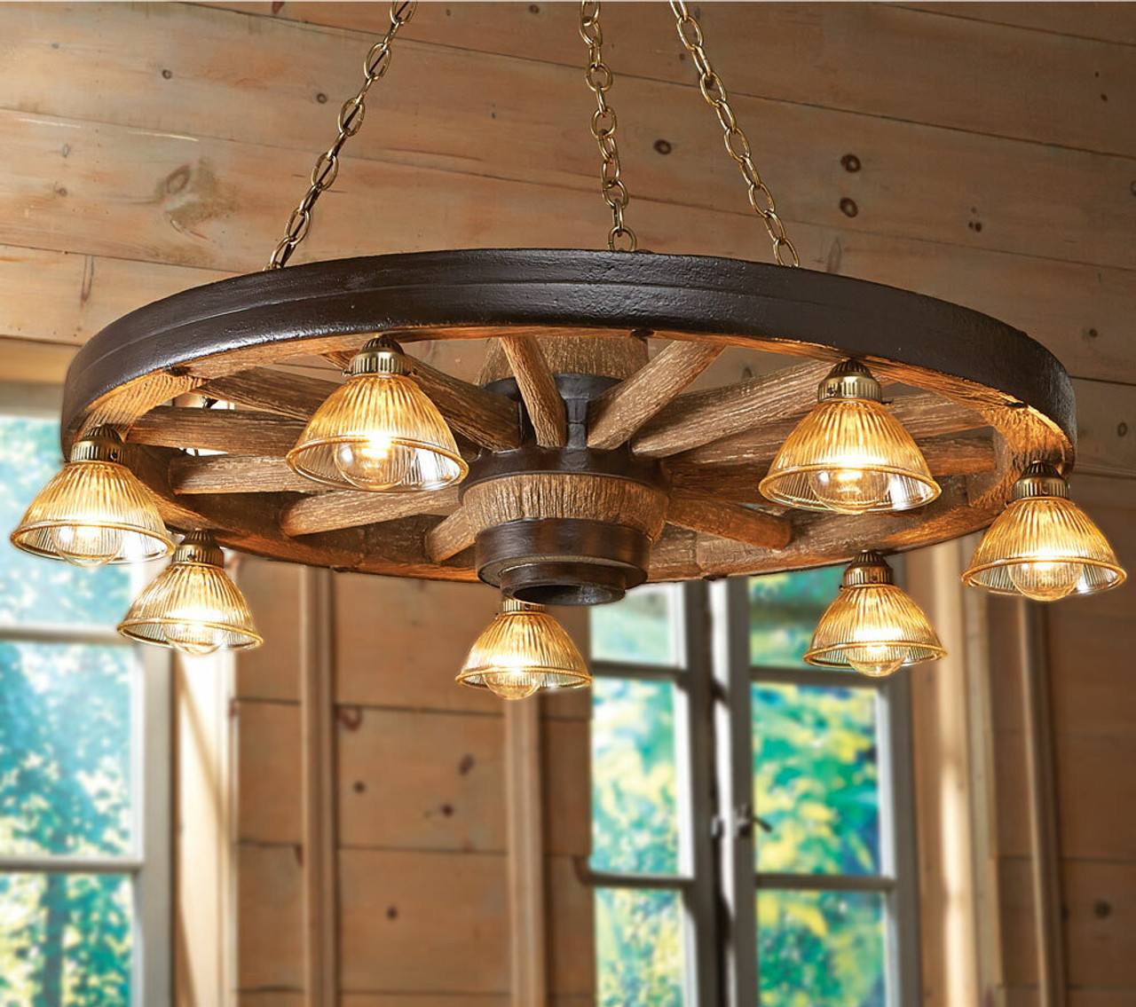 Rustic Chandeliers Large Wagon Wheel Chandelier With Rustic Lanterns   Apirdyvsa  62260.1630254628 