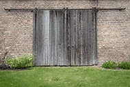 Using Barn Door Sliders as a Rustic Decorating Idea