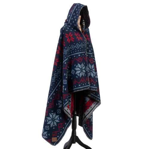 Nordic Hooded Throw