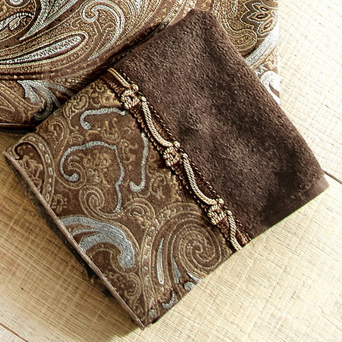 Western Paisley Chocolate Fingertip Towel