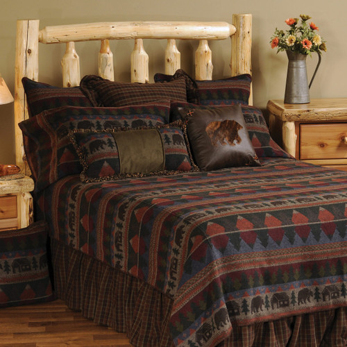 Cabin Bear Bedspread - Super Queen