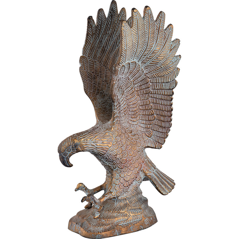 Majestic Eagle Sculpture