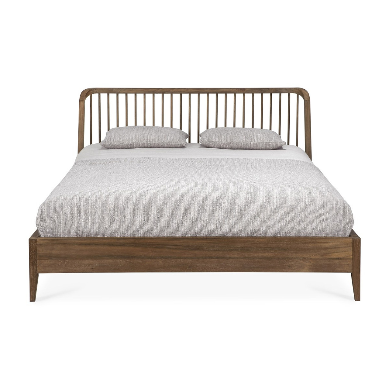 Spindle Bed by Ethnicraft