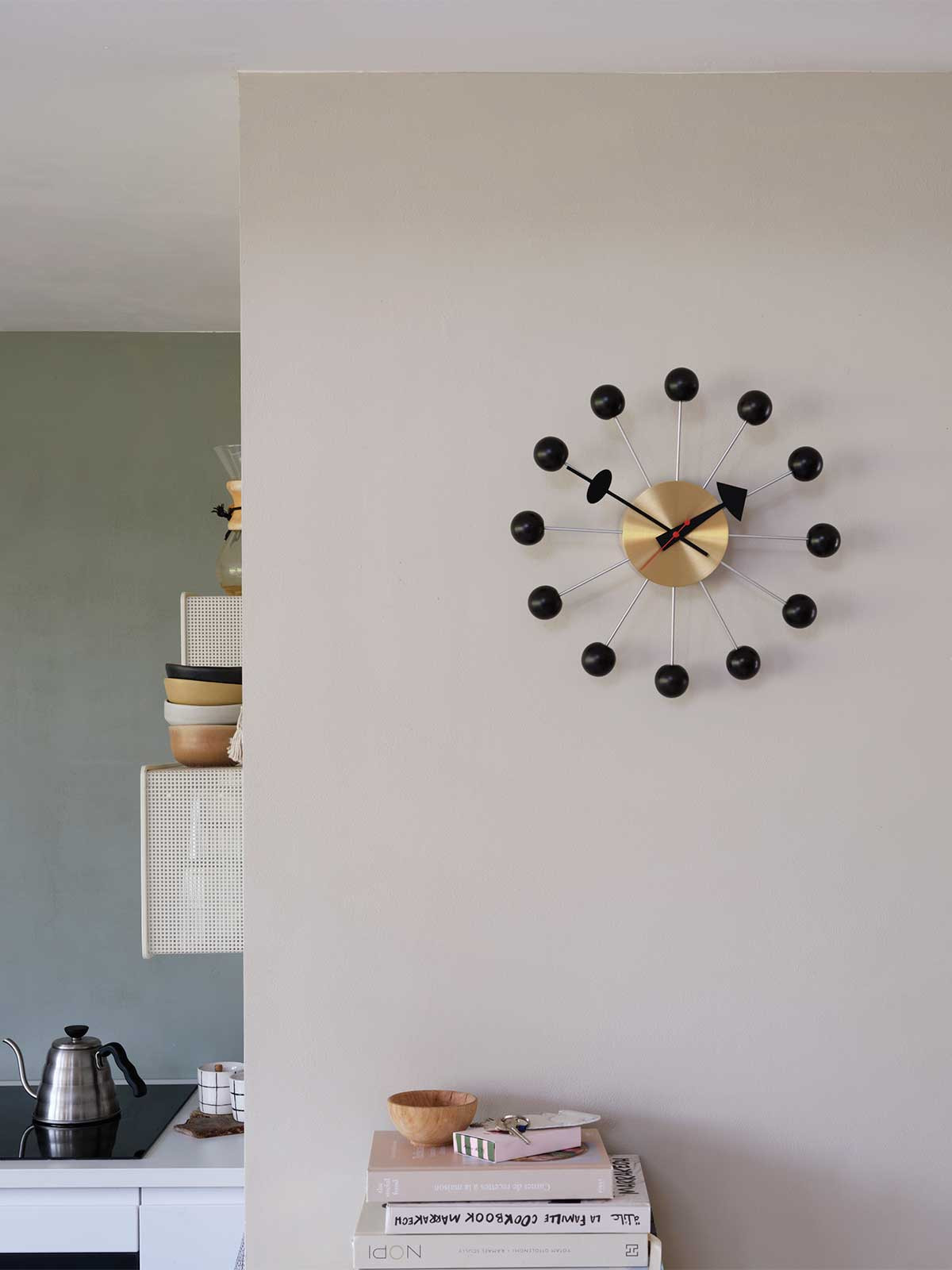 Buy the Iconic Nelson™ Ball Clock by Vitra – A Timeless Mid