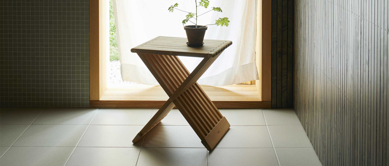 Fritz Hansen Fionia Stool