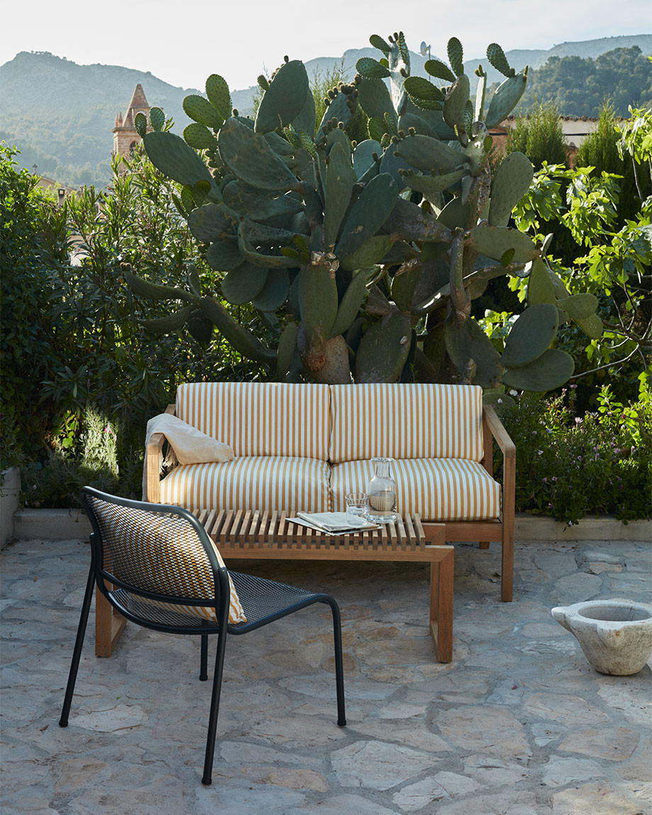 Virkelyst Sofa by Fritz Hansen - lifestyle view 2