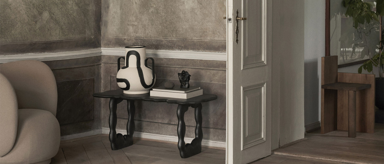 Trace Vase - Thumbnail 2