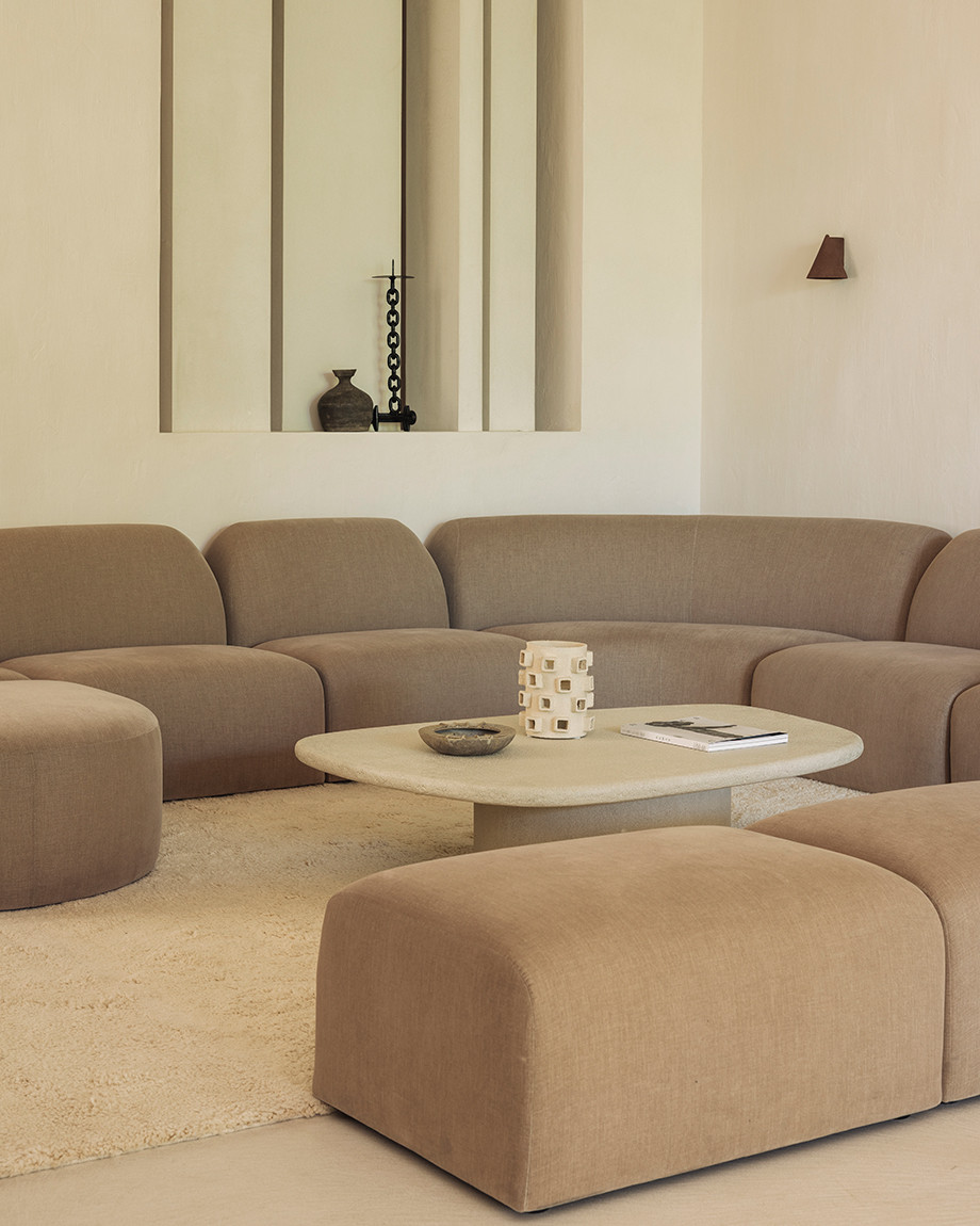 Bulky Modular Sofa by Ethnicraft - lifestyle view 2