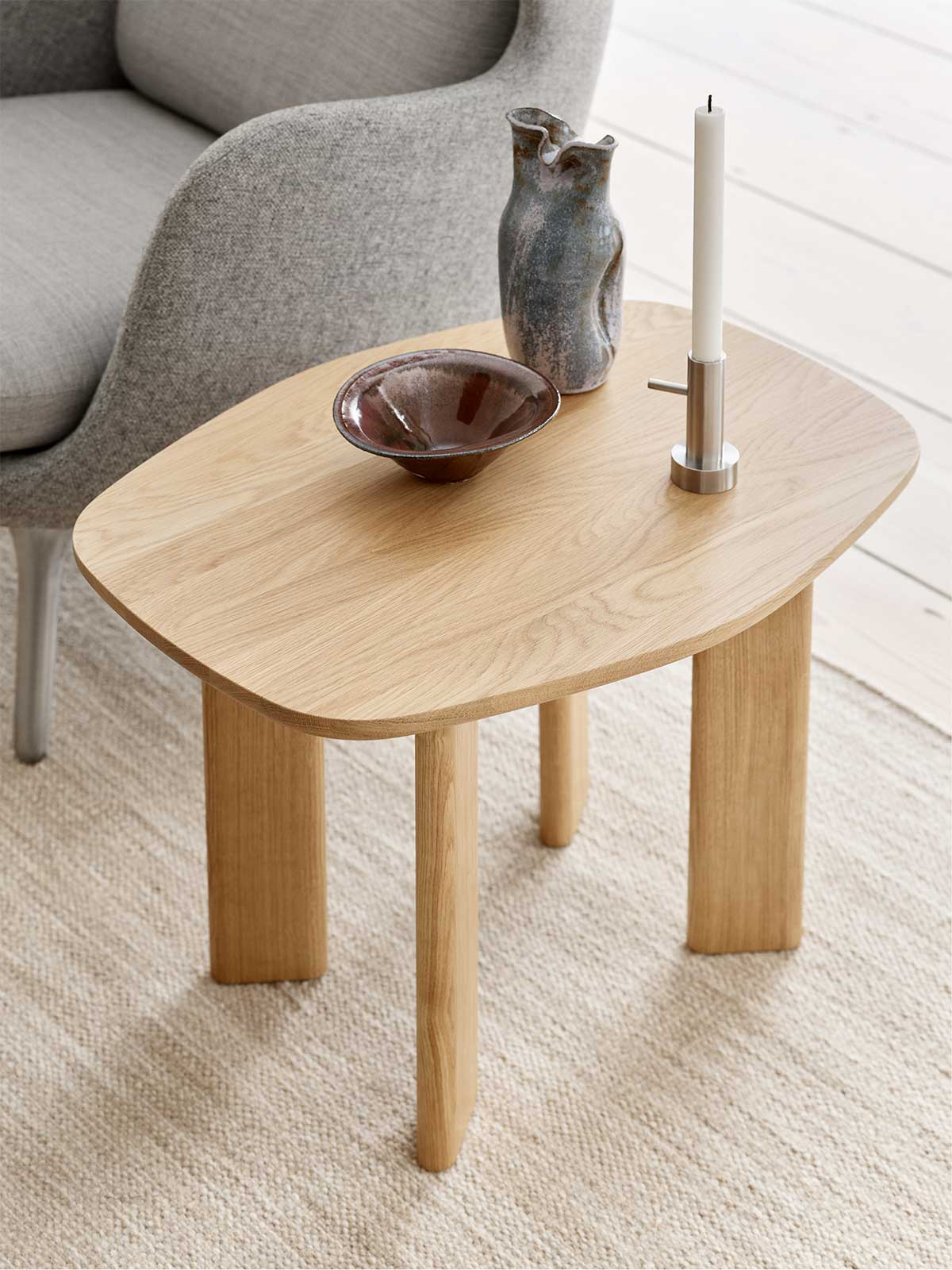 Analog™ Side Table by Fritz Hansen - Sculptural Curves & Danish