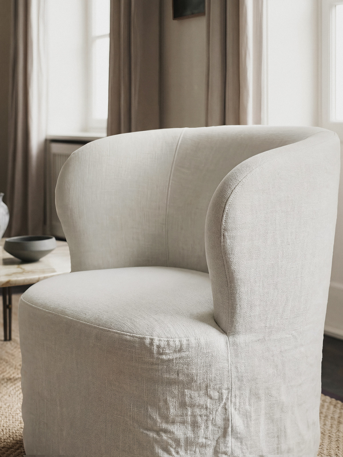 Stay Slipcover Lounge Chair by Gubi - lifestyle view 1