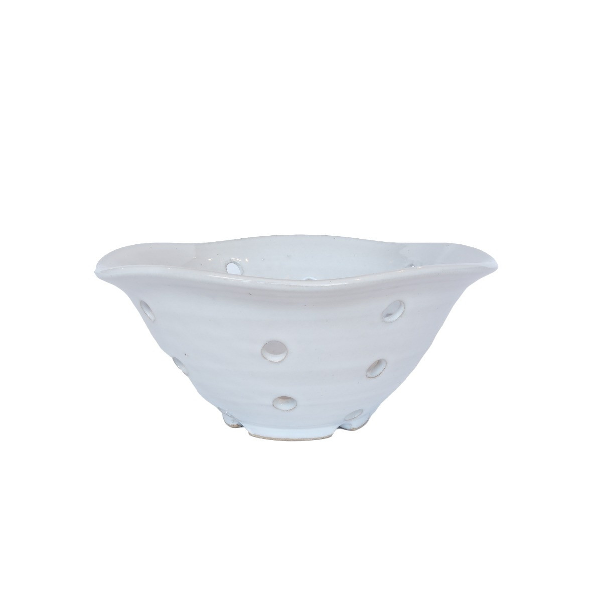 Farmhouse Pottery Windrow Berry Bowl