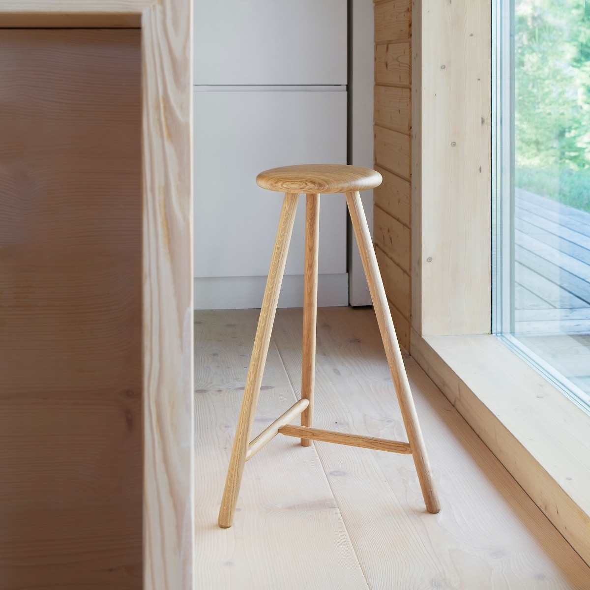 Nikari Perch Stool - Thumbnail 2