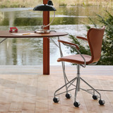 Egg™ Table