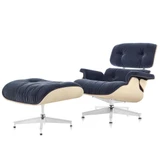 Eames® Lounge Chair + Ottoman by Herman Miller - front view