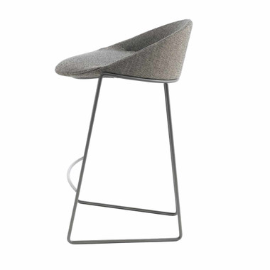 Circa Stool by Bensen – front view