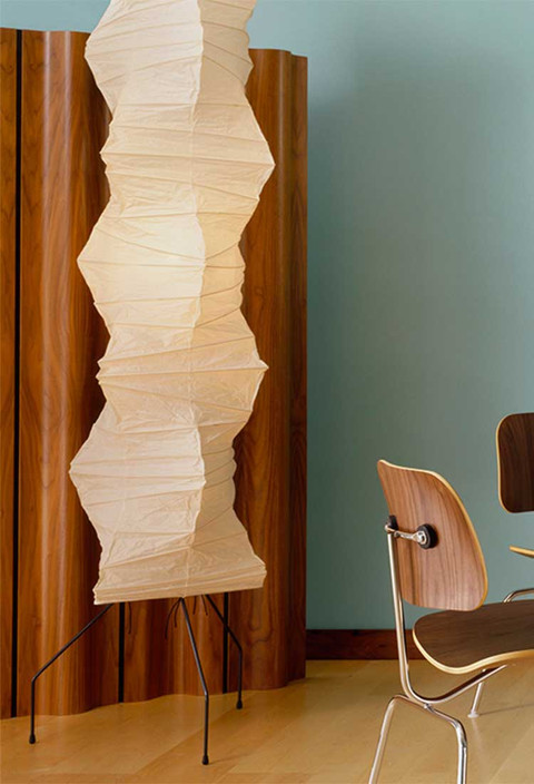 Eames® Molded Plywood Folding Screen - Iconic Mid-Century Room