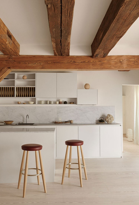 CH58 Counter Stool by Hans J. Wegner | Elegant Danish Design