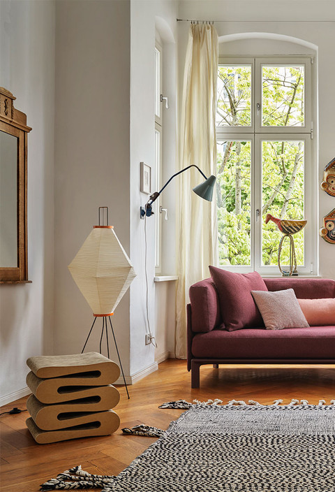 Wiggle Stool by Vitra - Iconic Frank Gehry Design in Cardboard