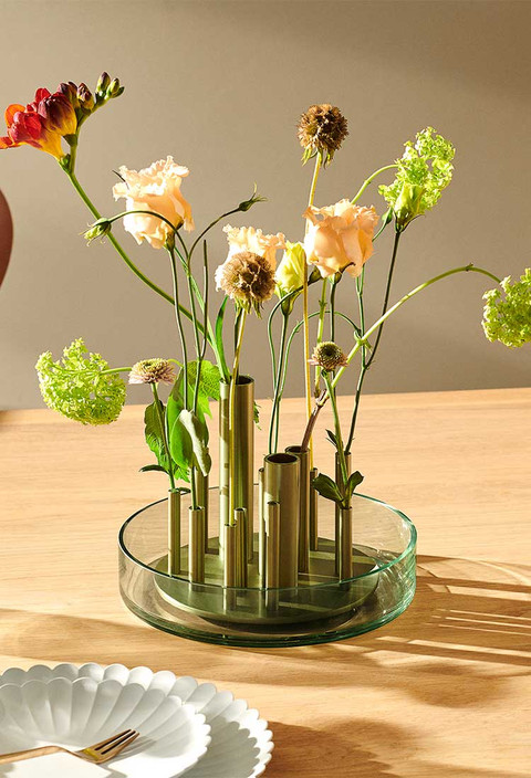Ikeru Vase by Fritz Hansen | Elegant Ikebana-Inspired Floral