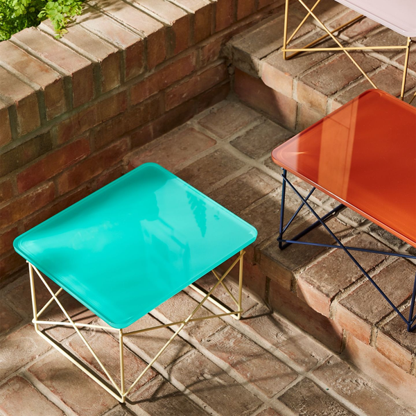 Eames® Wire Base Low Table Outdoor | Stylish & Durable Patio Table