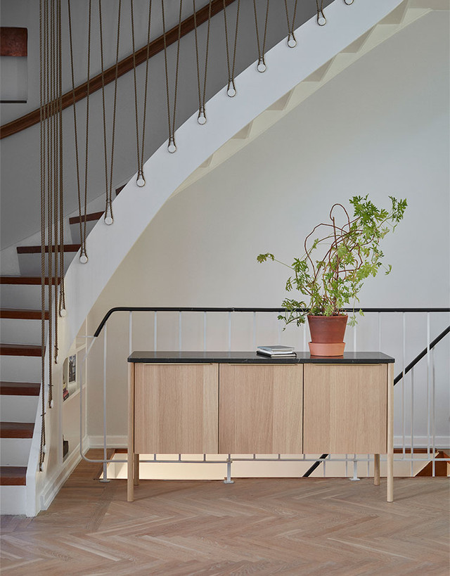 Jut Cabinet by Fritz Hansen - lifestyle view 1