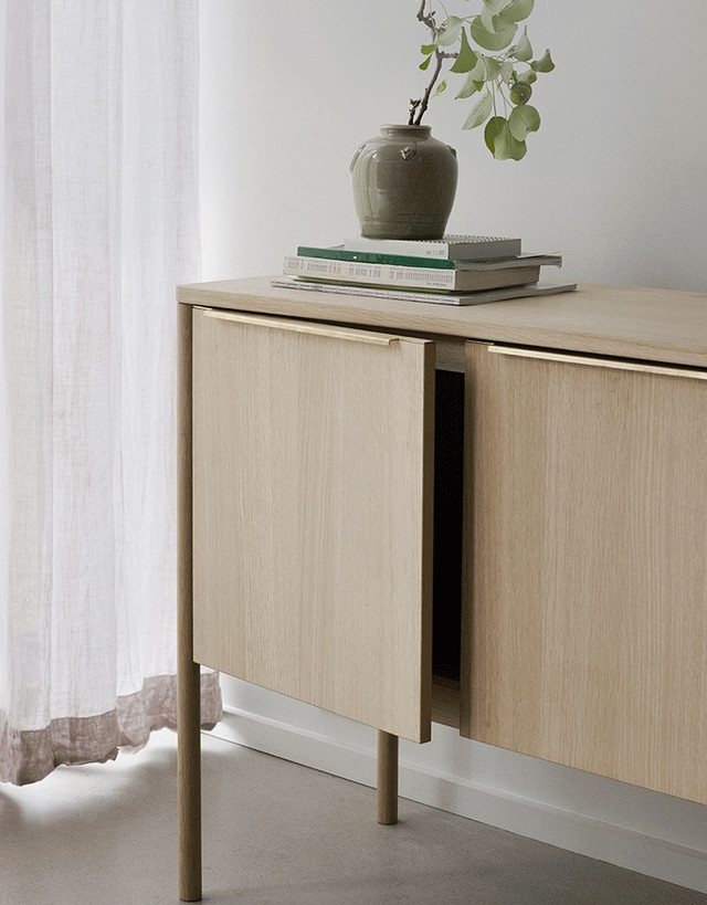 Jut Cabinet by Fritz Hansen - lifestyle view 2