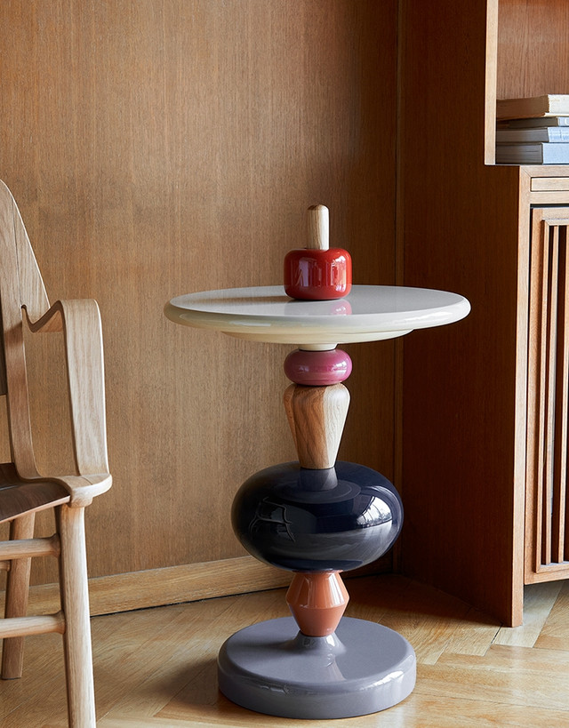 MH1 Shuffle Table by &Tradition - Colorful Nordic Design Side