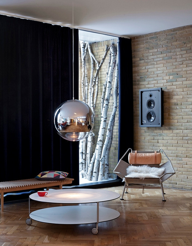 Buy Flag Halyard Chair by Hans J. Wegner | Luxurious Design
