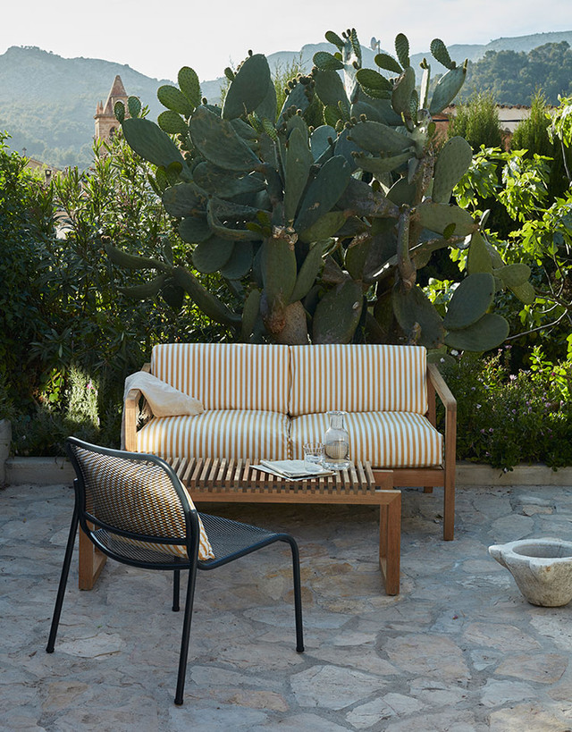 Virkelyst Sofa by Fritz Hansen - lifestyle view 2