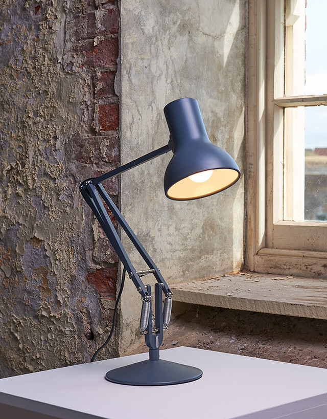 Type 75™ Mini Desk Lamp by Anglepoise | Compact Lighting for Home